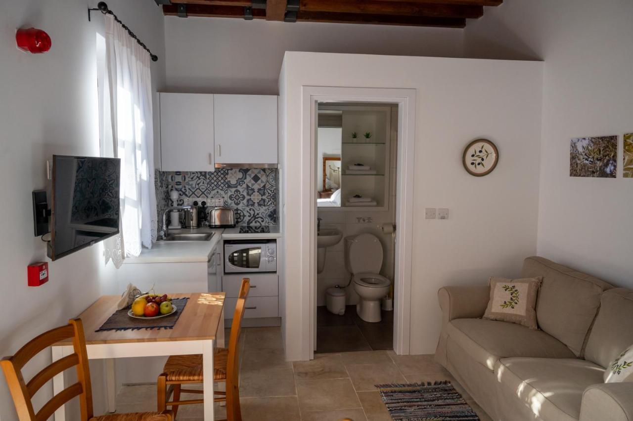 Rothkia'S Home Parekklisia Ngoại thất bức ảnh